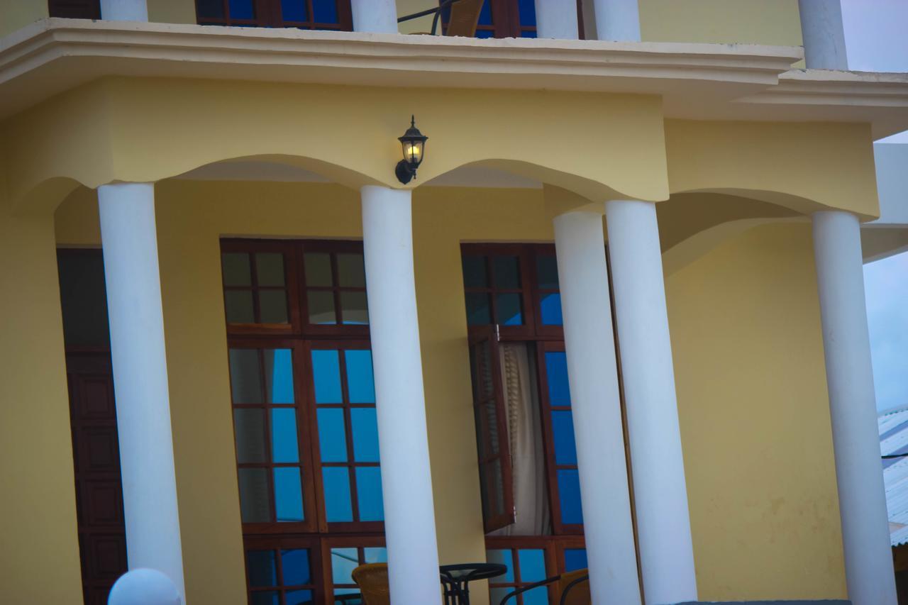 Hillstarh Hotel Dar es Salaam Exterior photo